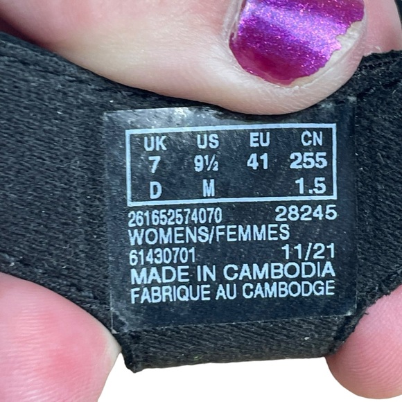 Clarks WMN Brynn Ave Sandals Leather Black Comfort Strappy Wedge Platform Sz 9.5 - Picture 15 of 15